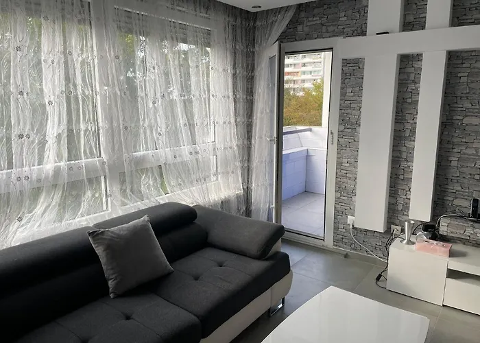 Ismail 2 Zi. Kranichstein Bed & Breakfast *